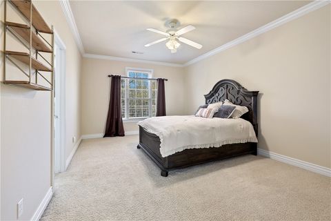 Single Family Residence in Fayetteville AR 2642 Timberglen Lane 12.jpg