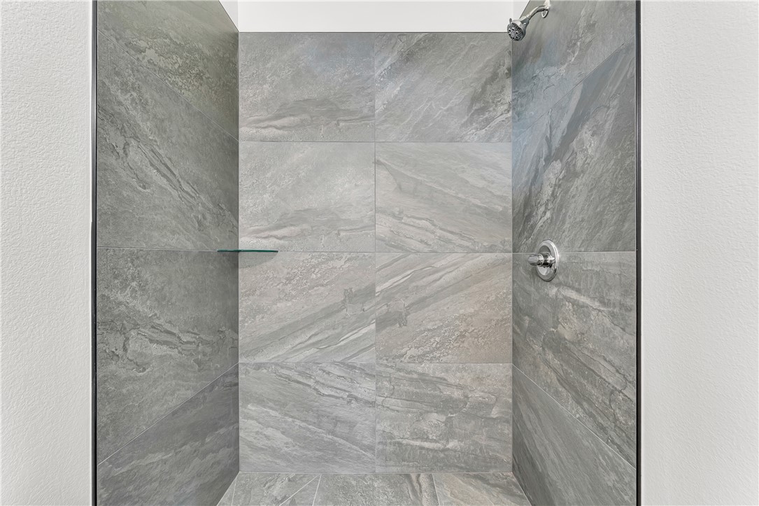 Blue Spgs Village - Residential