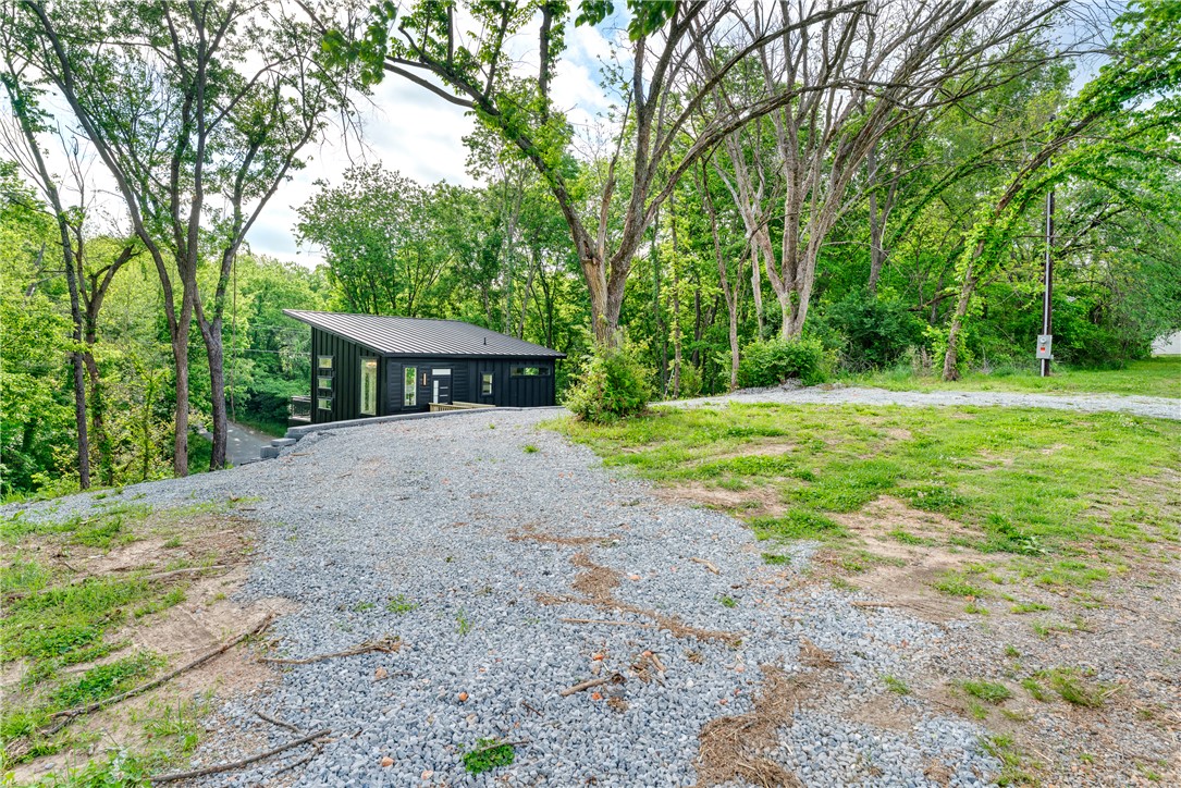 Blue Spgs Village - Residential