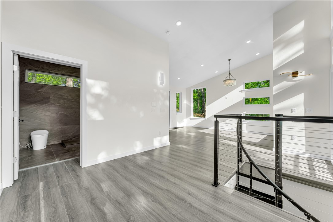 Blue Spgs Village - Residential