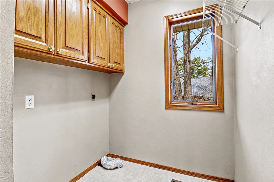 Oxford Sub Bvv - Residential