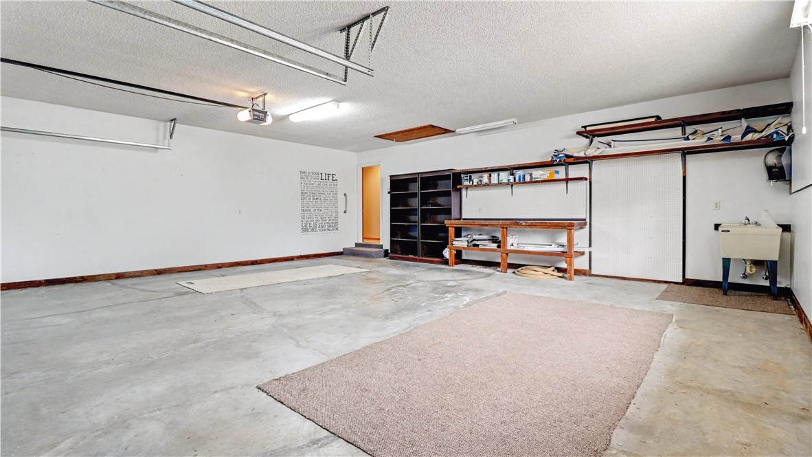 Oxford Sub Bvv - Residential