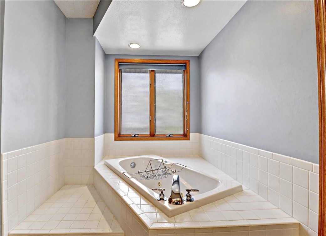 Oxford Sub Bvv - Residential