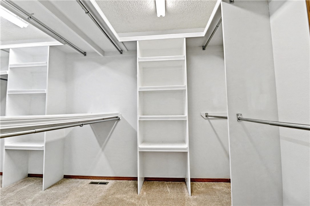 Oxford Sub Bvv - Residential