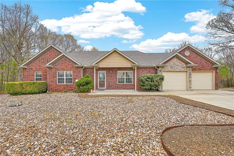 Photo of 8 Sherman Drive, Bella Vista, AR 72715 (MLS # 1341009)