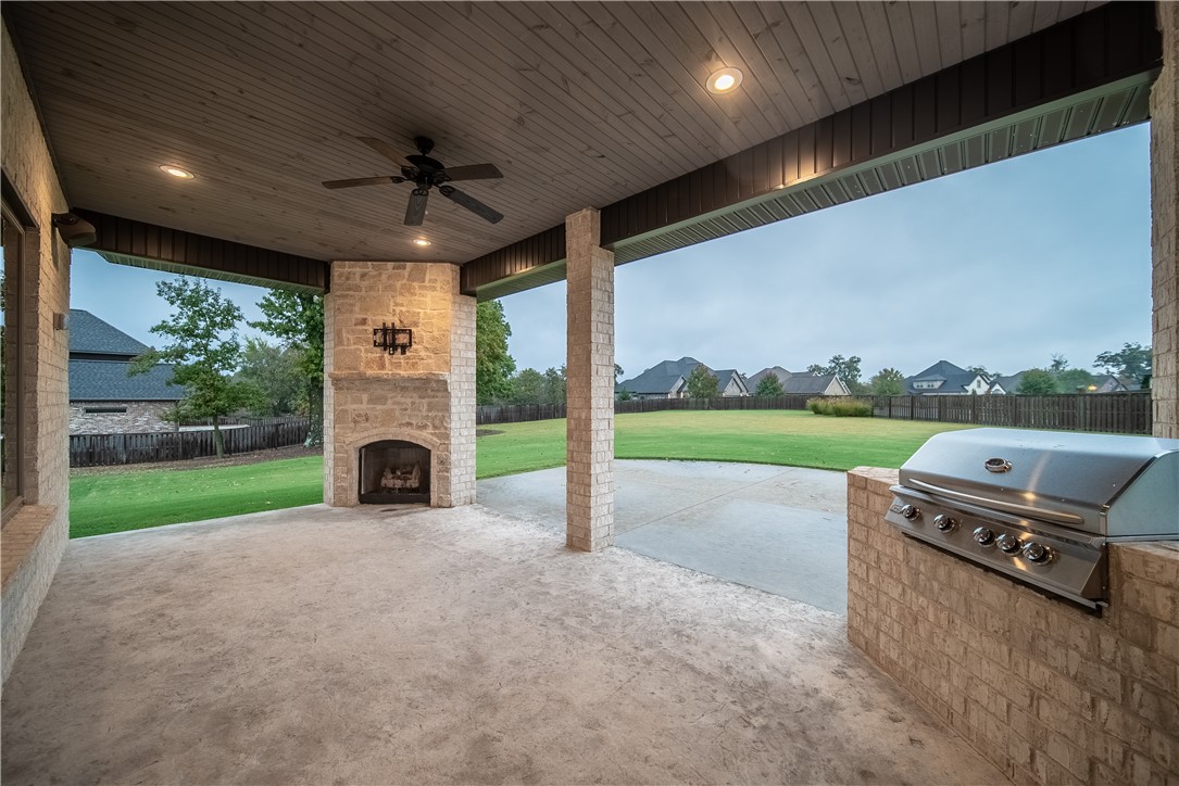 Oak Tree Centerton - Residential