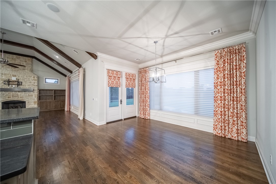 Oak Tree Centerton - Residential