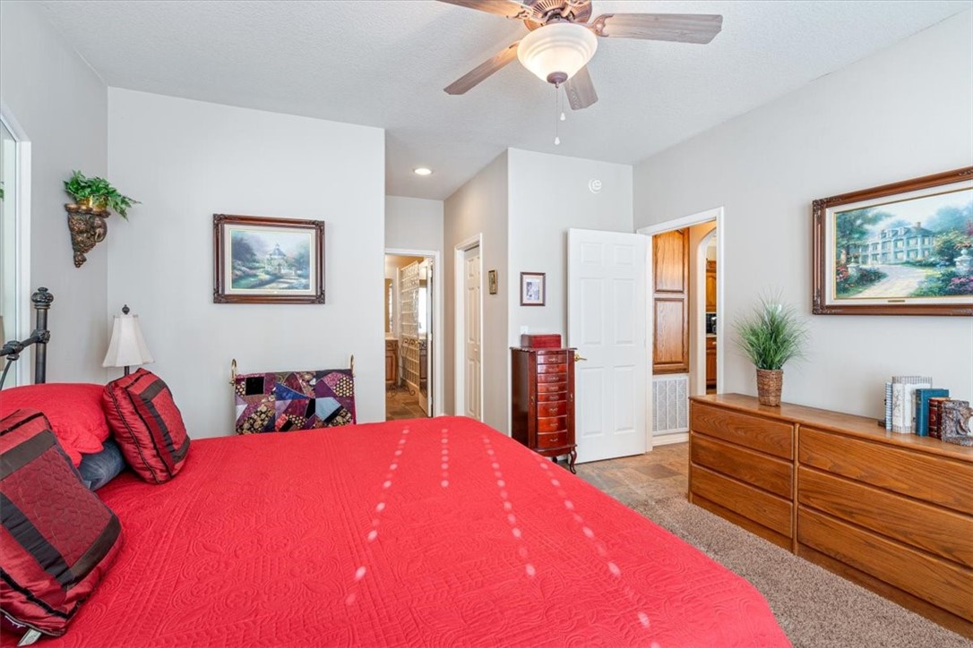 Tanyard Creek Courts Blk 1 Bvv - Residential