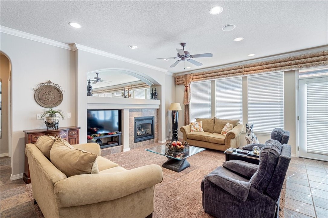 Tanyard Creek Courts Blk 1 Bvv - Residential