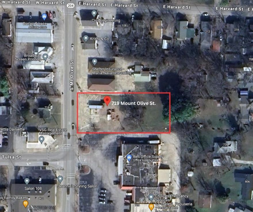 Prime commercial lot available! A great location for your business! Located on the main road that connects Highway 412 and Downtown Siloam Springs. This 0.61 acre lot is 0.4 miles to the lively downtown Siloam Springs and 0.5 miles to Hwy 412. All utilities are at the street. Enjoy high visibility and easy access in a rapidly growing area. Don't miss this chance to invest in a prime location.

Includes parcels- 03-02217-000 & 03-02219-000