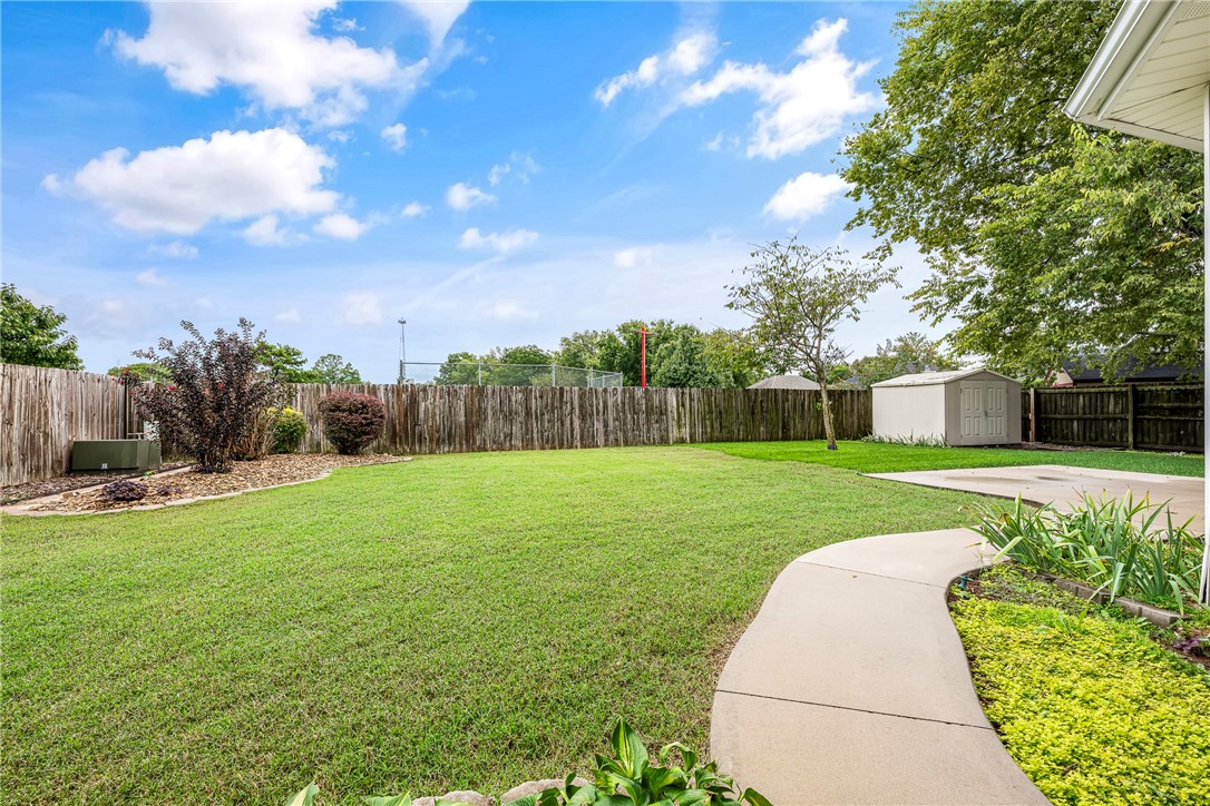 Tyler Estates Pea Ridge - Residential