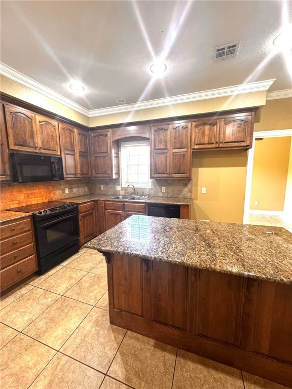 Woods Creek - Residential Lease