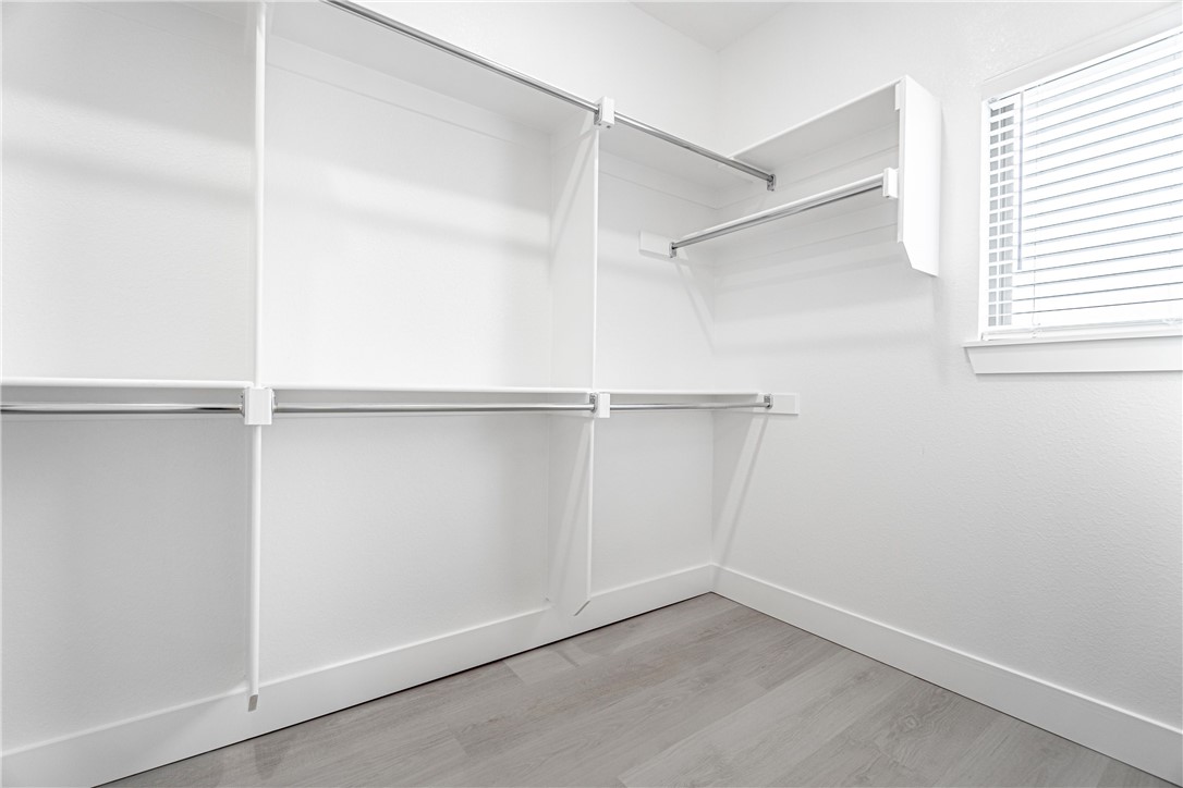 Pe Livingston Square Sub Bentonville - Residential Lease