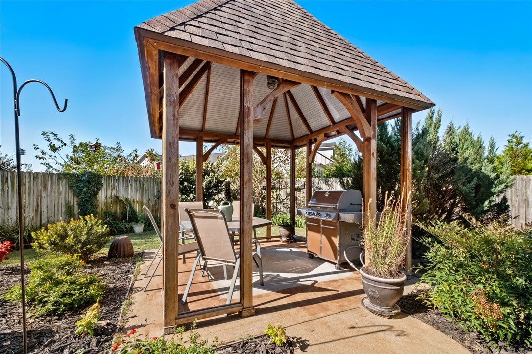 Berry Farm Sub Ph 1, The Rogers - Residential