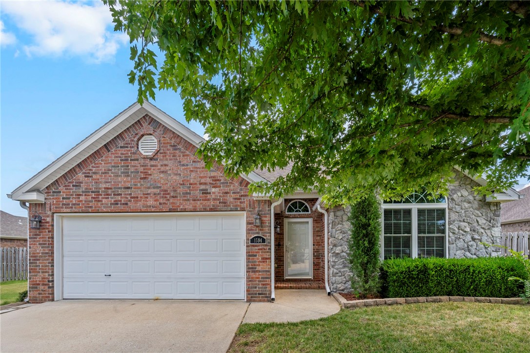 Welcome to this well-maintained 3 bed, 2 bath home tucked on a quiet cul-de-sac in Fayettevilleājust minutes from trails, parks, schools, and all things NWA! The kitchen features granite countertops, and the spacious living area flows right into a backyard built for entertaining. Enjoy a fully fenced private oasis with a large covered deck including roll up shade blinds, hot tub pad (with electrical already in place), sidewalk, and lighted lamp posts. Gorgeous Green Giant Arborvitaes offer added privacy year-round and have been professionally maintained. Whether you're relaxing at home or exploring nearby Centennial Park, Bryce Davis Park, the U of A, or hopping on I-49, this location is hard to beat!