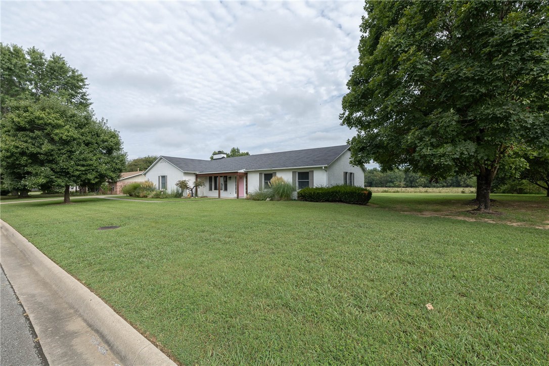 Hollybrooke Estates - Residential