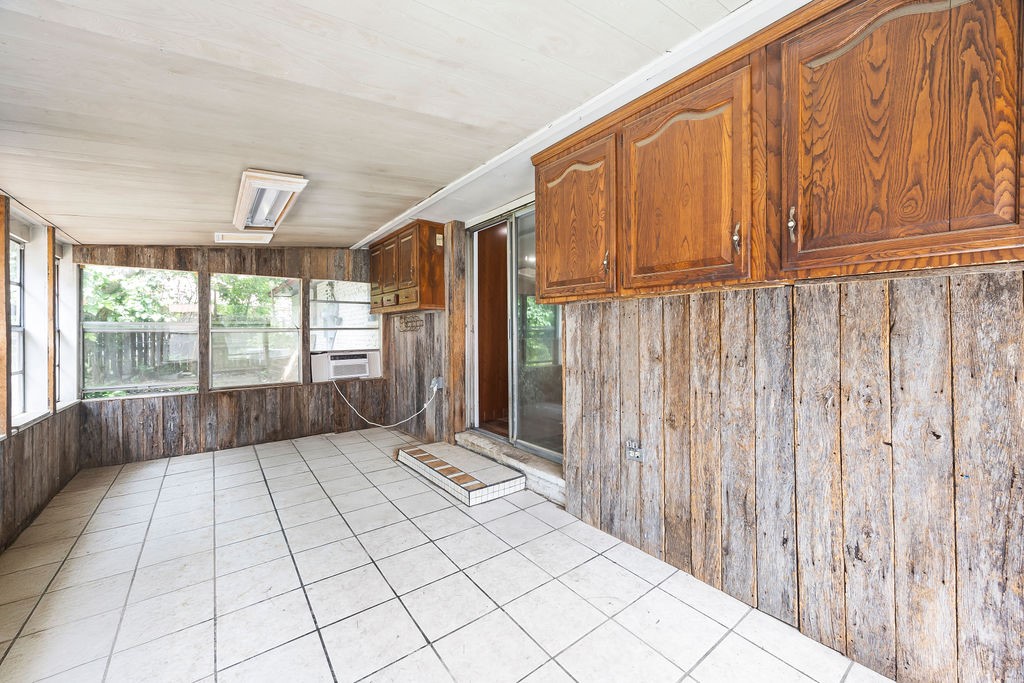 Sunrise Sub Springdale - Residential