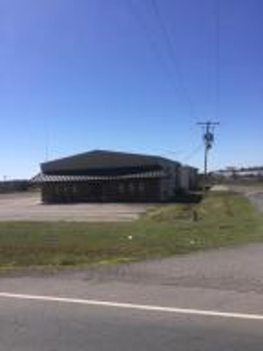 TRUCKING COMPANY   This is all this has ever been and should be kept the same.  Come take a look at these buildings already set up for you next operation.  The back building has 3 bays and 1 wash bay with equipment.  The shop foreman will have their own office with a break and parts room attached.  The front buiding is 4000 square feet with several offices, a safe room, and dispatch conference