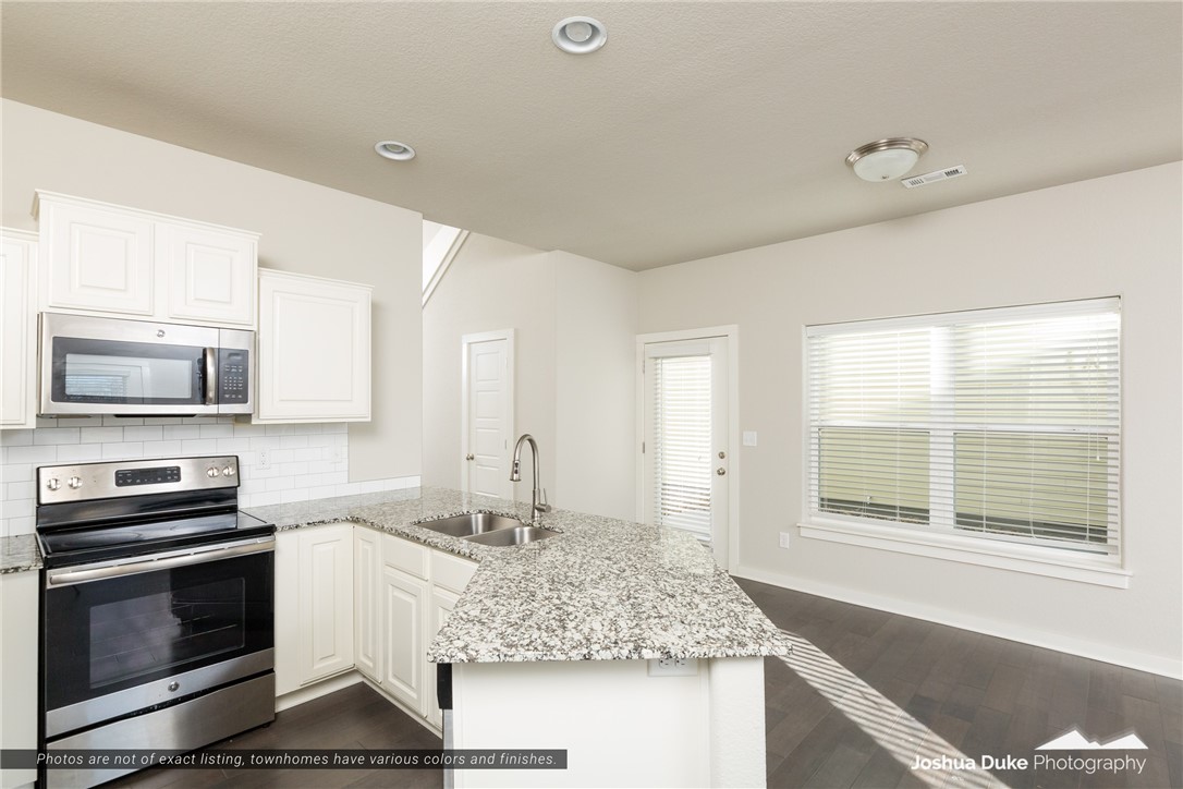 Links at Fayetteville Row Homes - Residential Lease