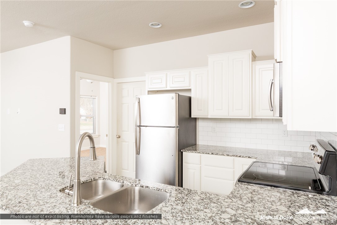 Links at Fayetteville Row Homes - Residential Lease