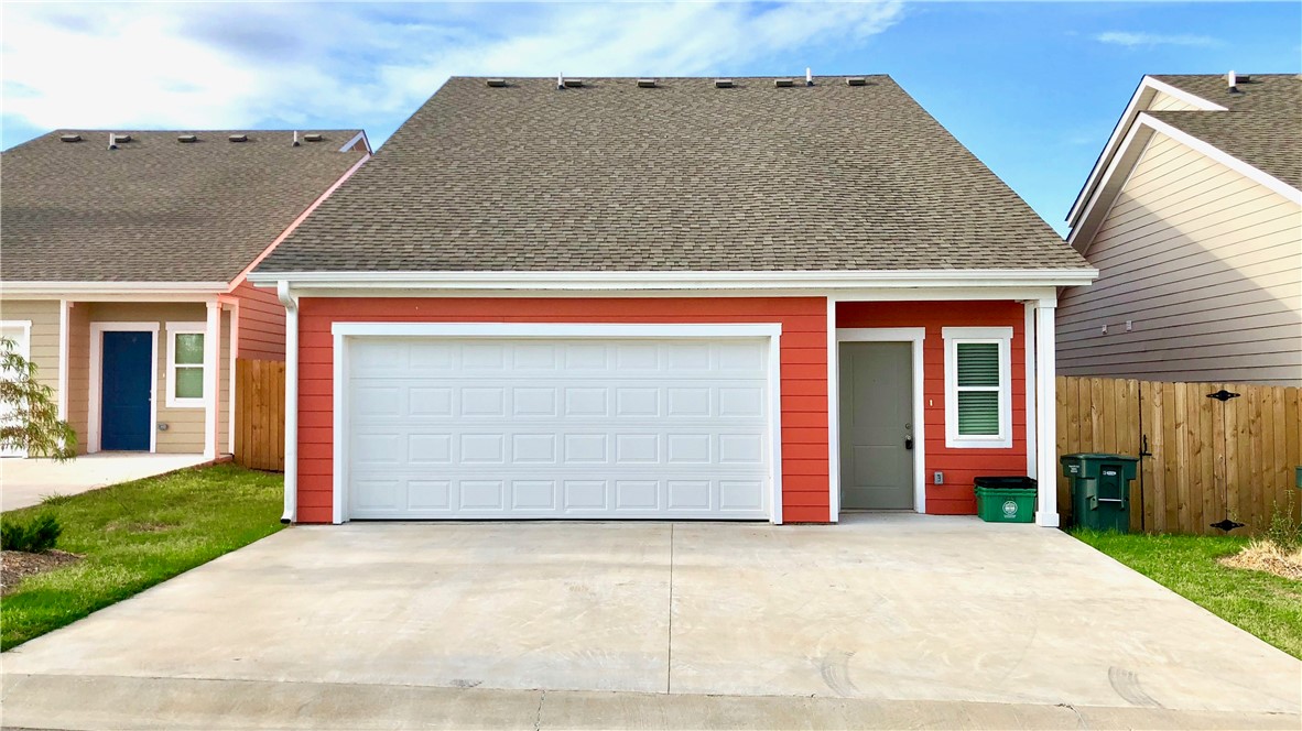 Links at Fayetteville Row Homes - Residential Lease