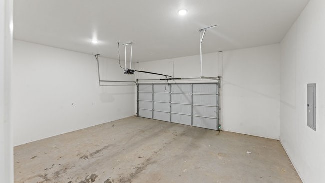 Towne West Sub Ph Iiiiv - Residential Lease