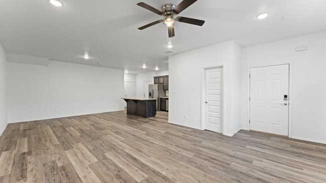 Towne West Sub Ph Iiiiv - Residential Lease
