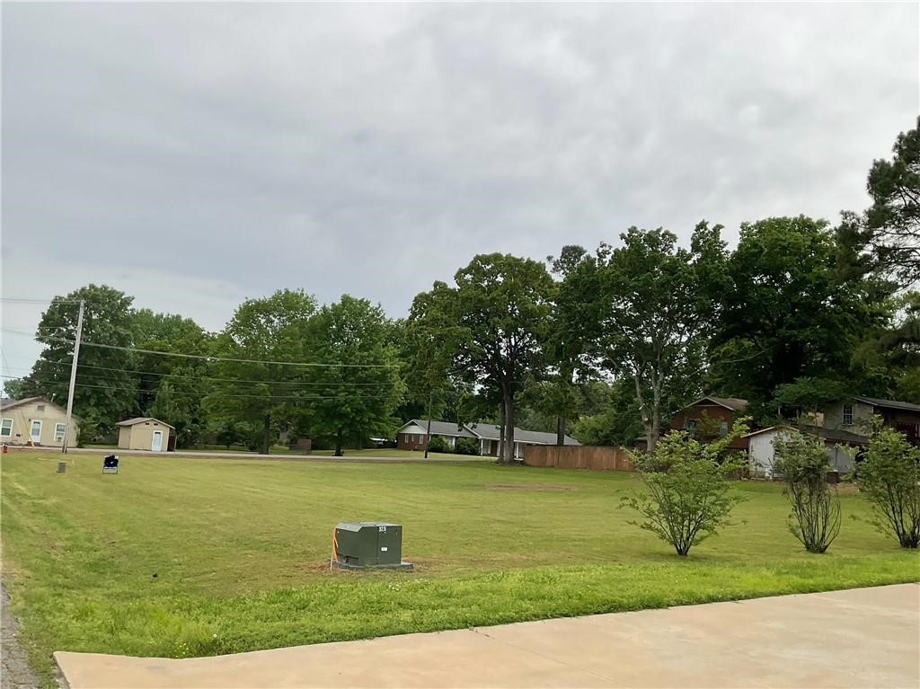 Jeremy Averitt - Land