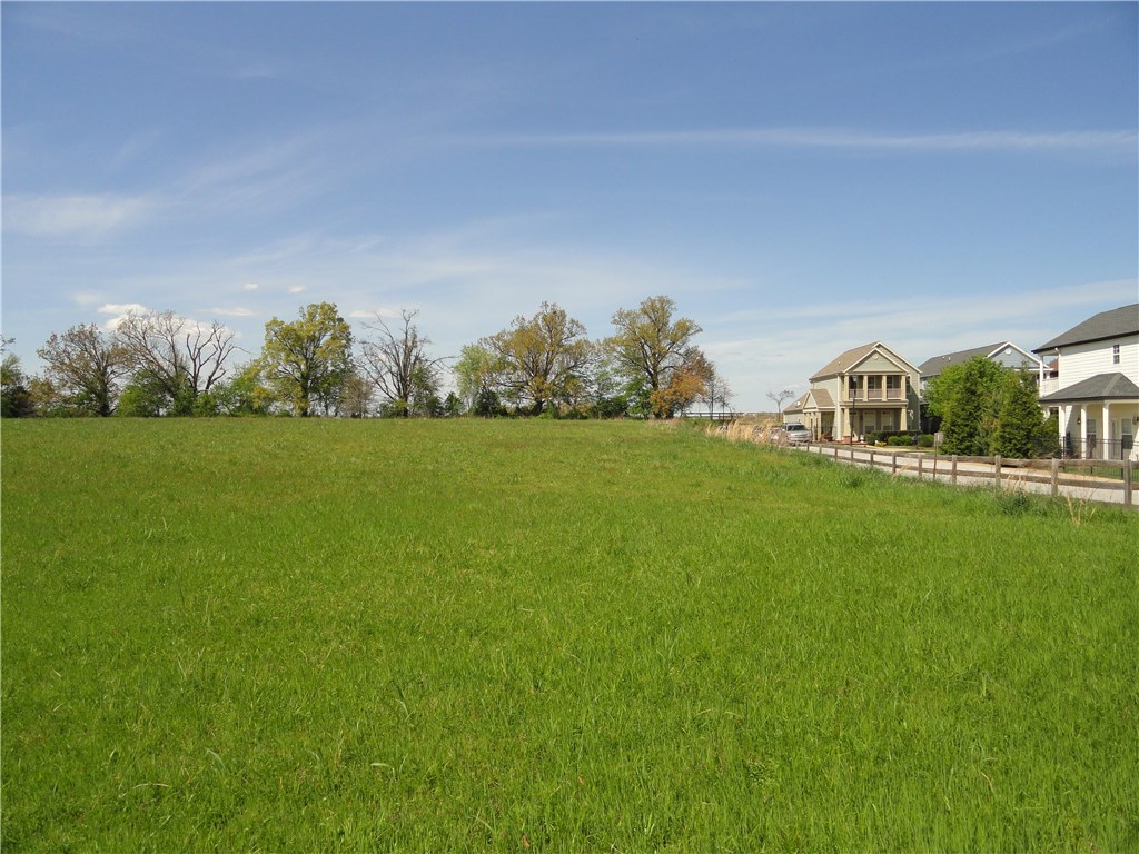 Fayetteville Outlots - Land