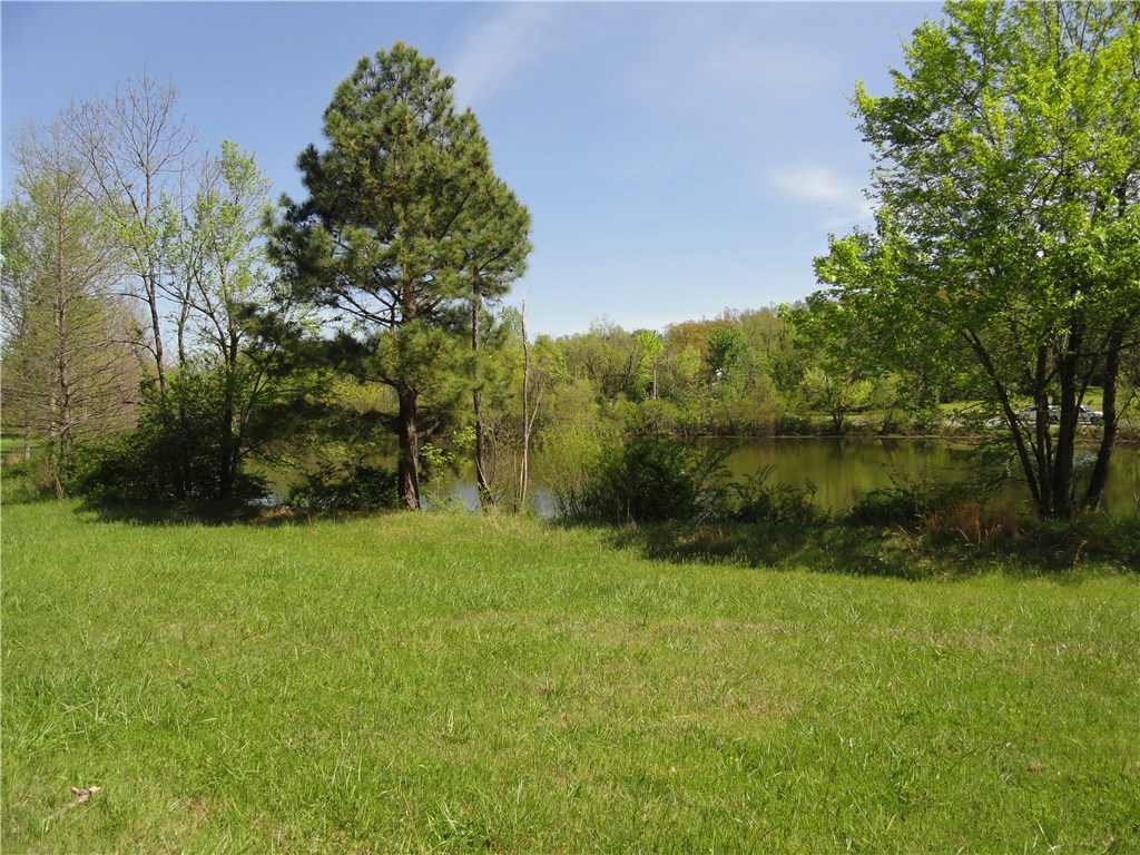 Fayetteville Outlots - Land