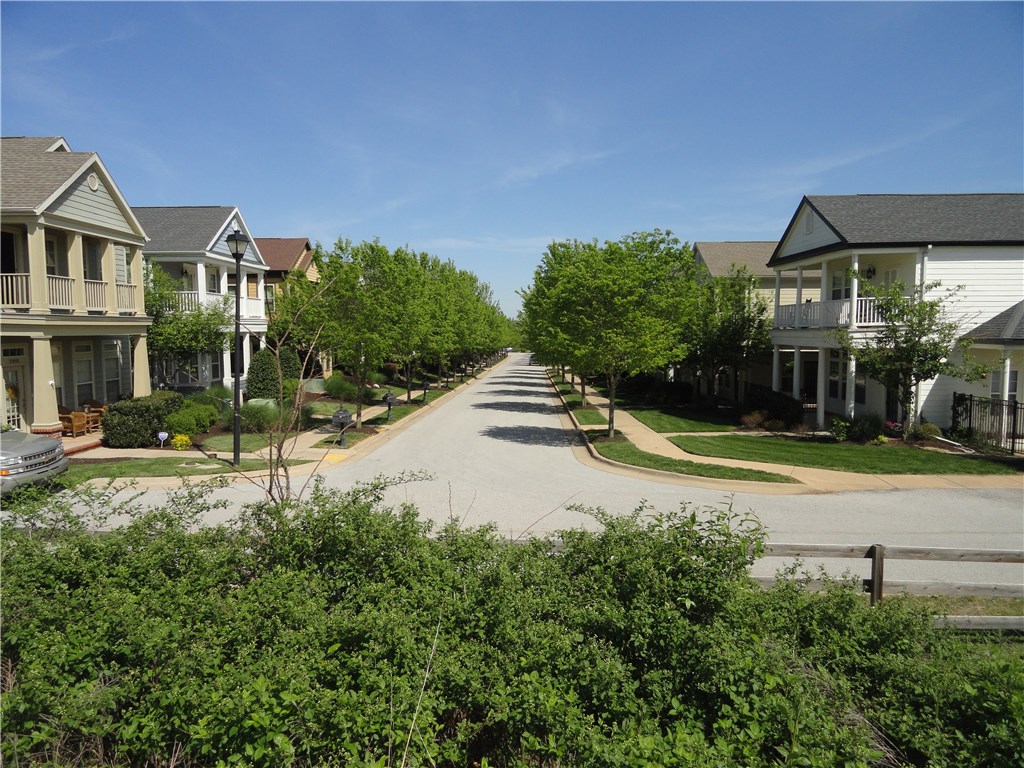 Fayetteville Outlots - Land