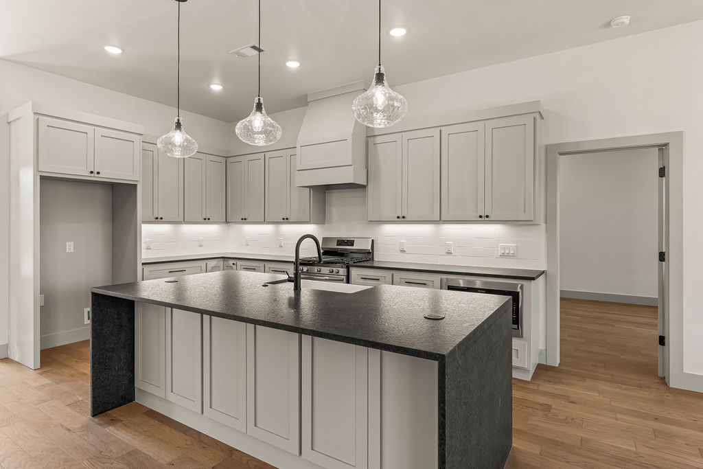 Lincoln Sub - Residential