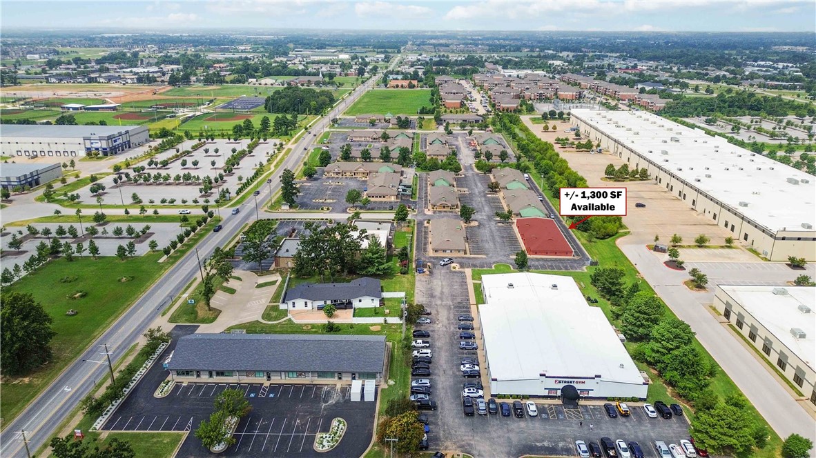 Oak Trace - Commercial Lease