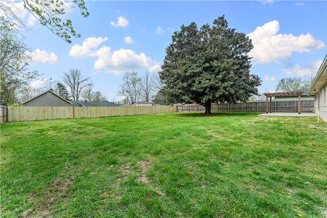 Southern Meadows 1st Add Bentonville - Residential