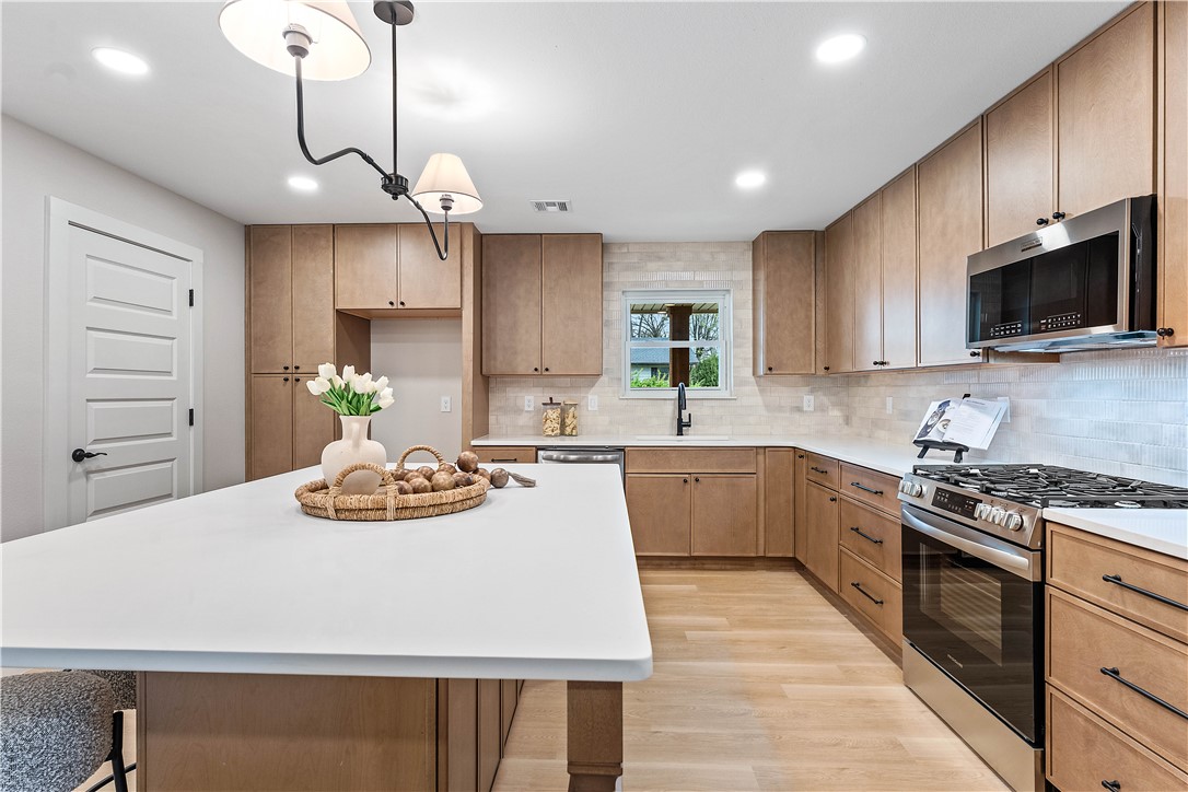 Southern Meadows 1st Add Bentonville - Residential