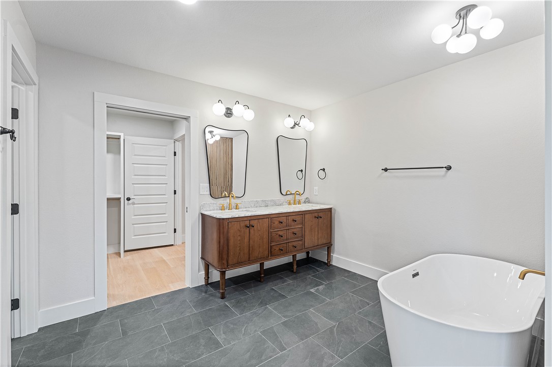 Southern Meadows 1st Add Bentonville - Residential