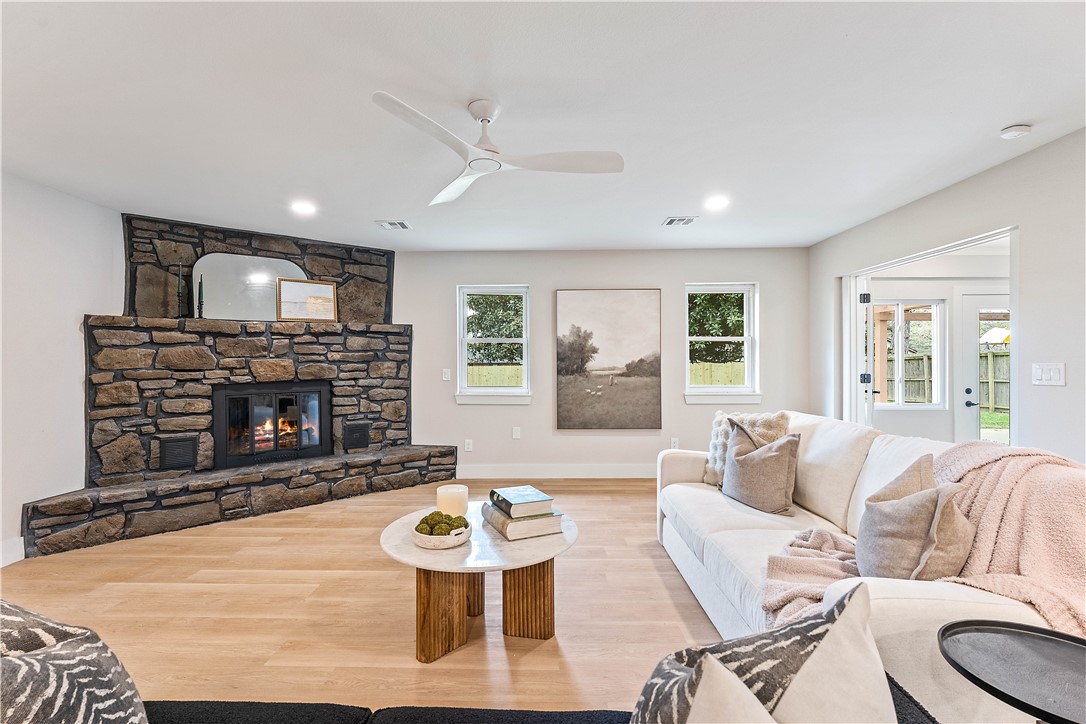 Southern Meadows 1st Add Bentonville - Residential