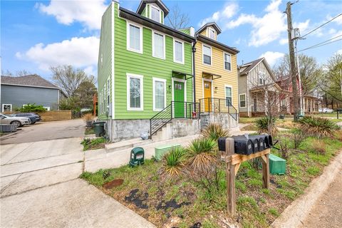 Photo of 316 E Martin Luther King Jr Boulevard, Fayetteville, AR 72701 (MLS # 1340612)