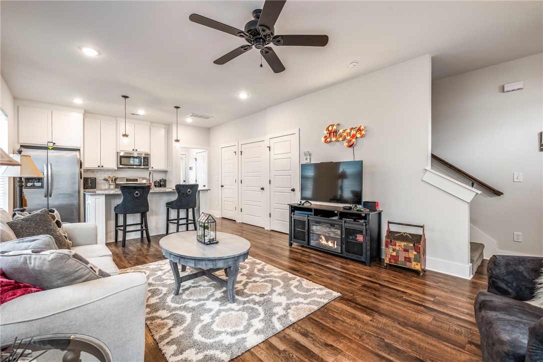 County Court 15-16-30 County Court Plat - Residential