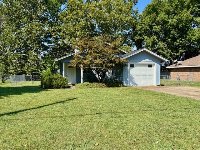 Don't miss out on this cozy 2 bed, 2 bath home conveniently located in Bentonville. With LVP flooring throughout and all appliances included except washer/dryer, and a fenced in back yard make this home desirable.