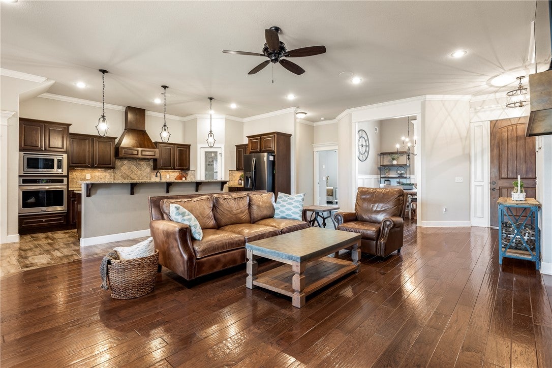 1001 Osage View Drive