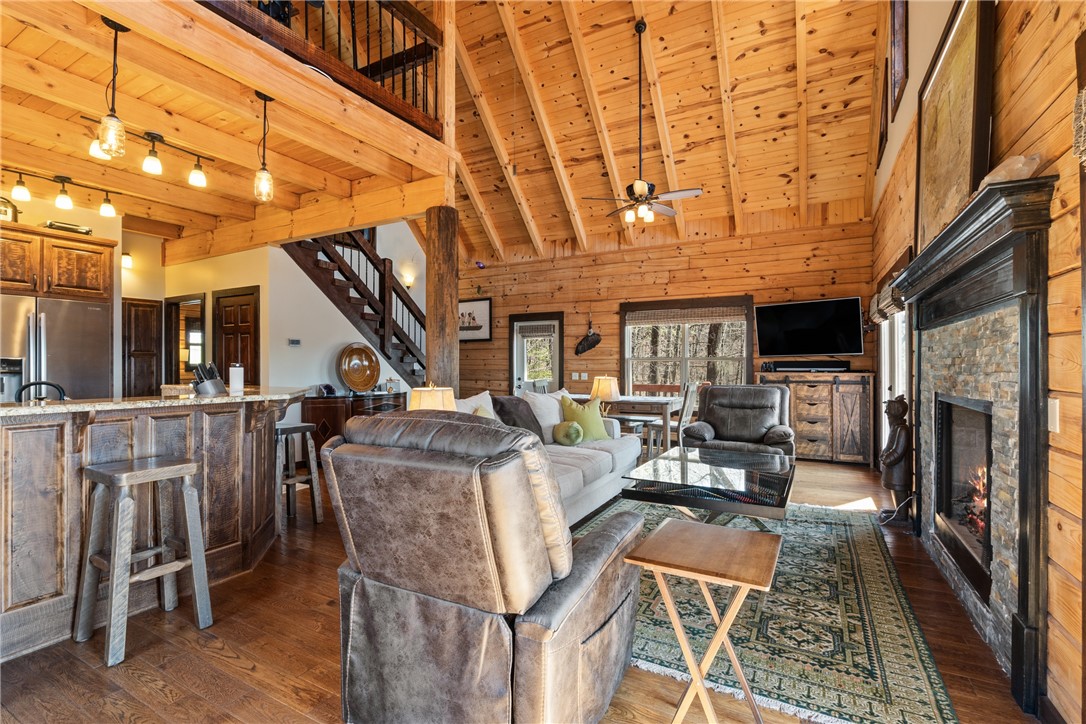 Timber Lake Estates - Residential