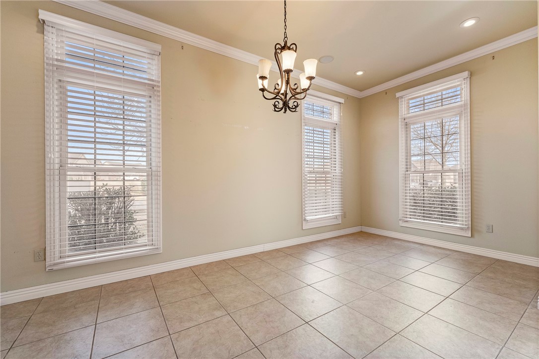 Peaks Ph Ii, The Rogers - Residential Lease