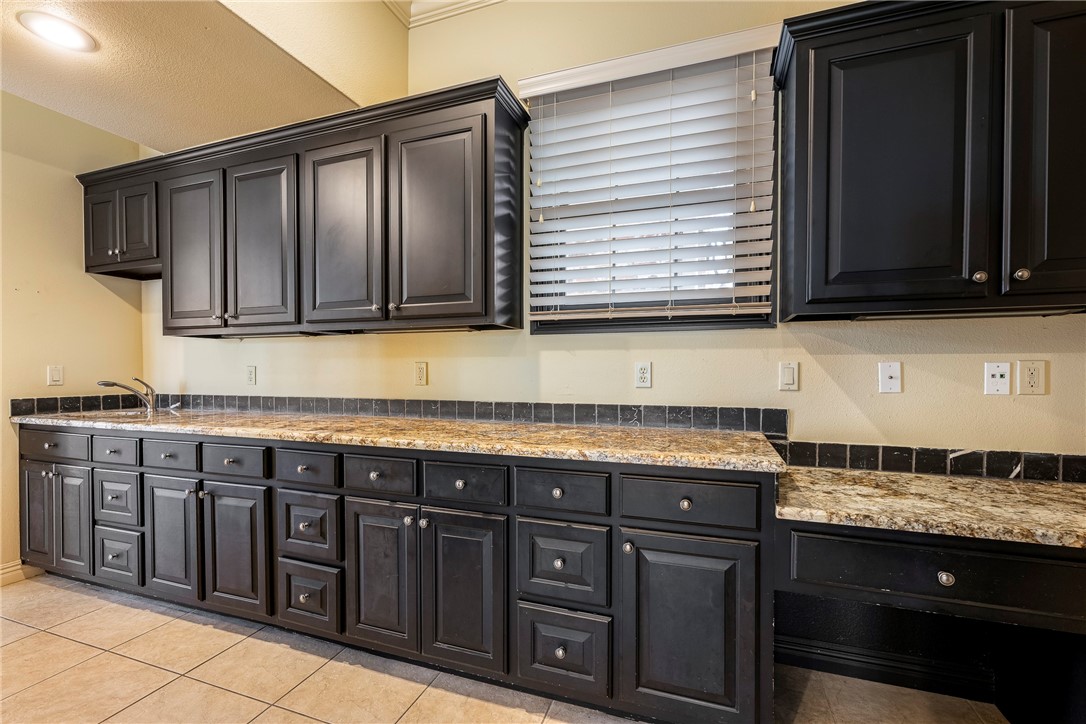 Peaks Ph Ii, The Rogers - Residential Lease