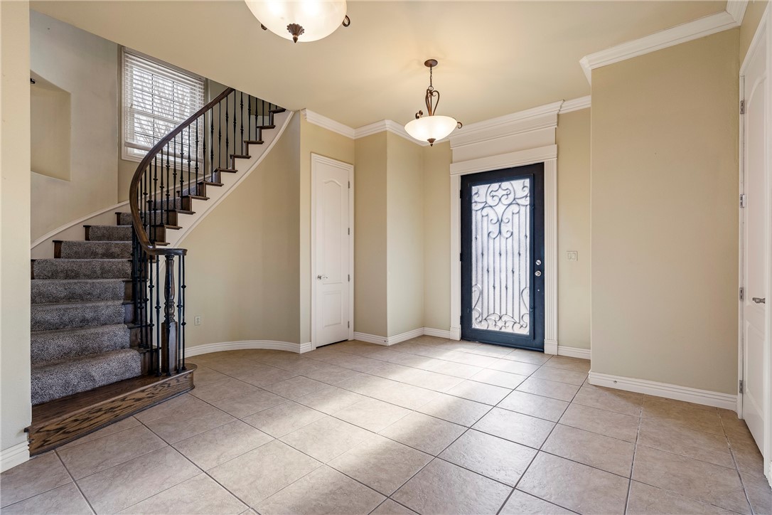 Peaks Ph Ii, The Rogers - Residential Lease