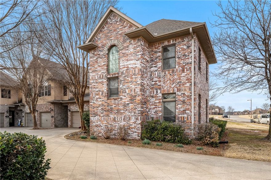 Amazing end unit condo in one of the most desirable areas in NW Arkansas. 3 bed, 2.5 bath with 2 bathrooms being ensuite. Half bath is downstairs. This luxury condo offers a bonus room upstairs, has a 2-car garage. It is located near all the amenities, restaurants, top golf, trails, entertainment and the Amp. With the large windows bringing in the natural light and the crown molding making this luxury condo stand out. This unit is also listed for sale (See MLS 1335818).