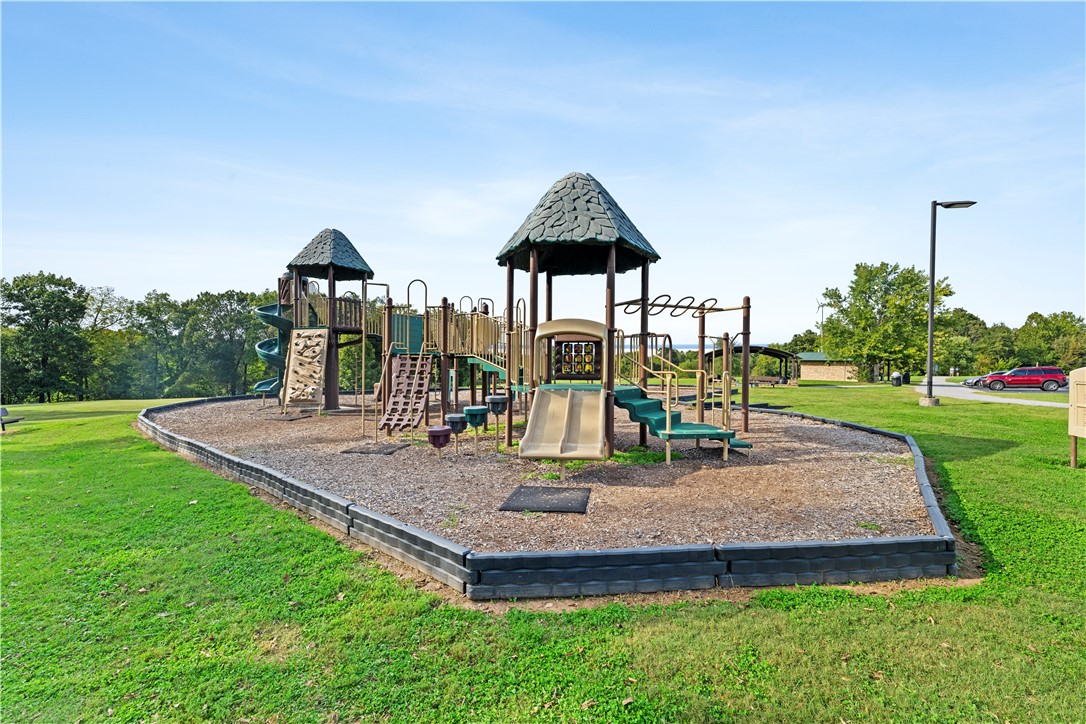 Silent Knoll Sub Springdale - Residential