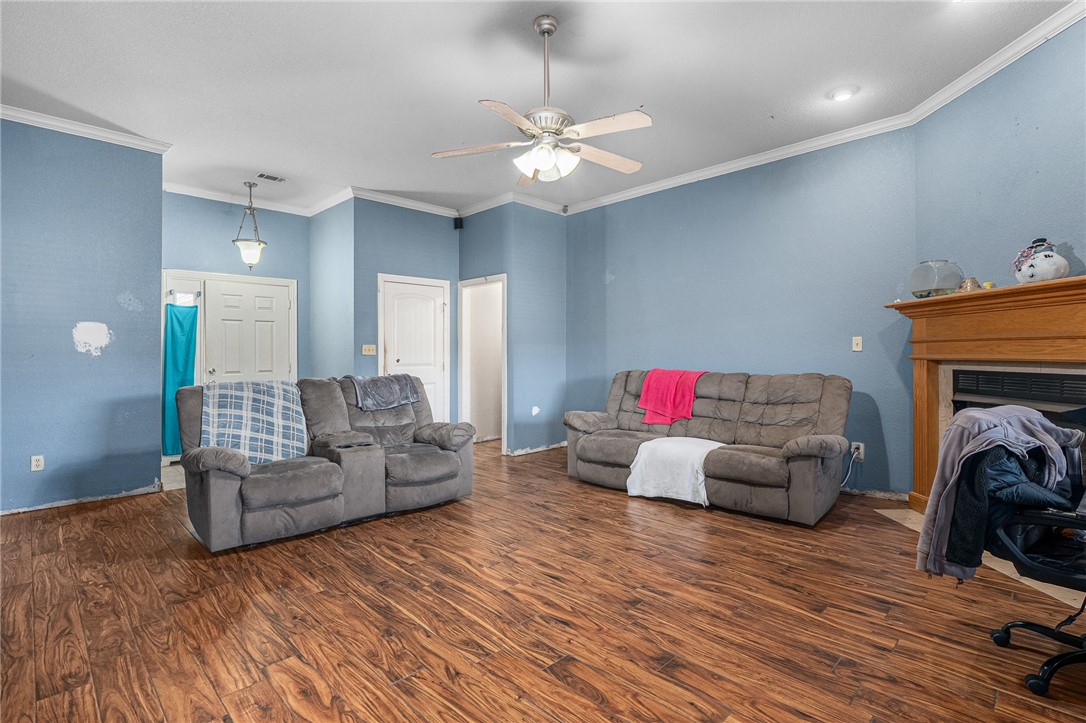 Schoolhouse Prairie - Residential