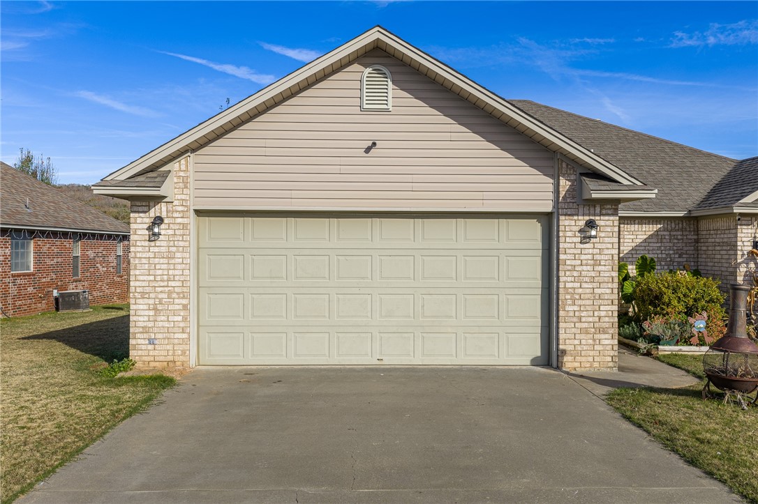 Schoolhouse Prairie - Residential