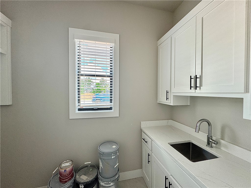 Aurora Heartbeat - Residential